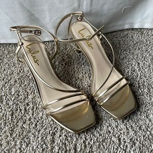 Lulus ameera gold metallic size 7